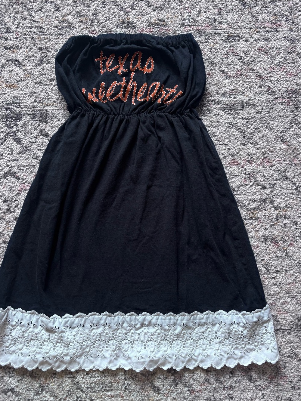 Texas Sweetheart Black Strapless Dress with White Lace Hem
